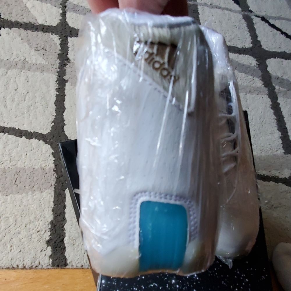 new fur and Glow adidas tmac 3 sneakers - Picture 6 of 8